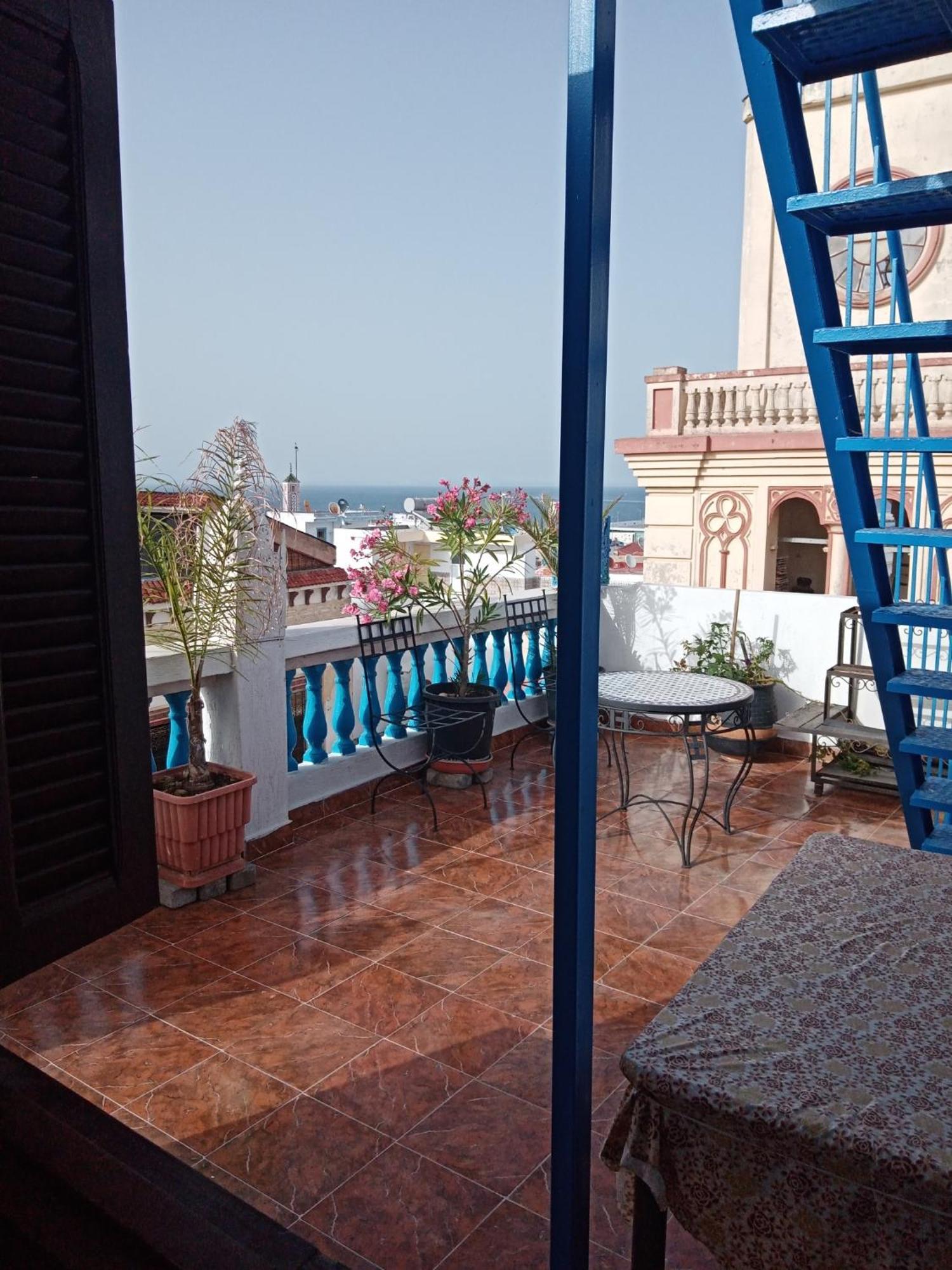 Tangier Medina Roof Top Apartment With Ocean Views Exterior photo